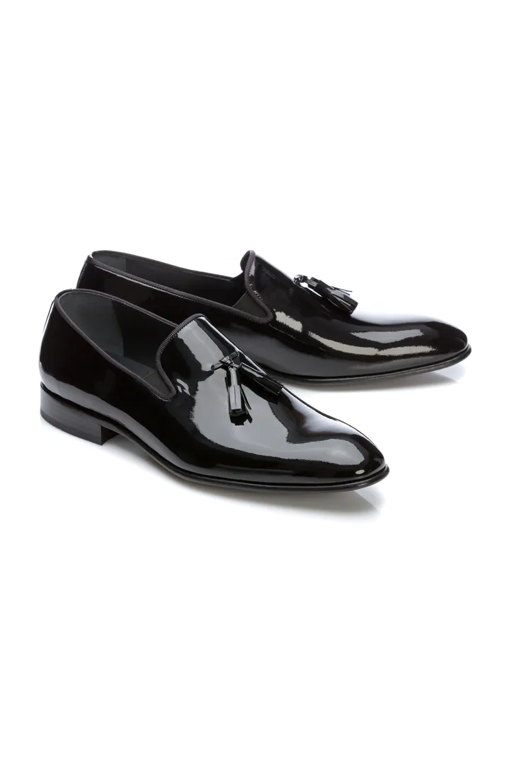 TUXEDO TASSEL LOAFERS