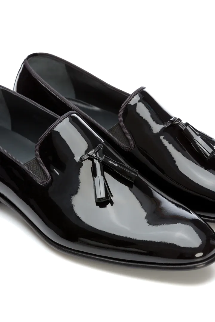 TUXEDO TASSEL LOAFERS