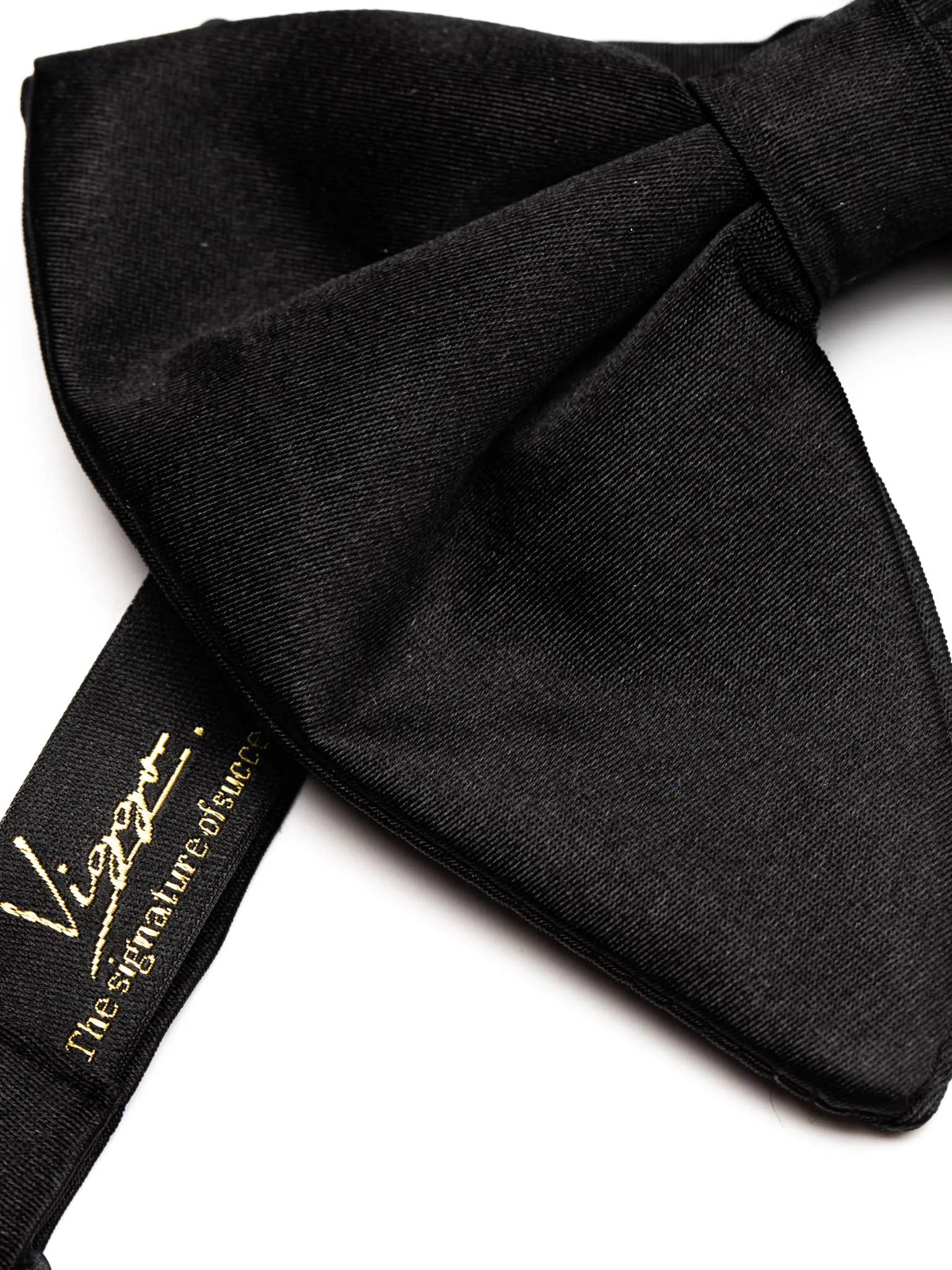 BLACK SILK BUTTERFLY BOW TIE