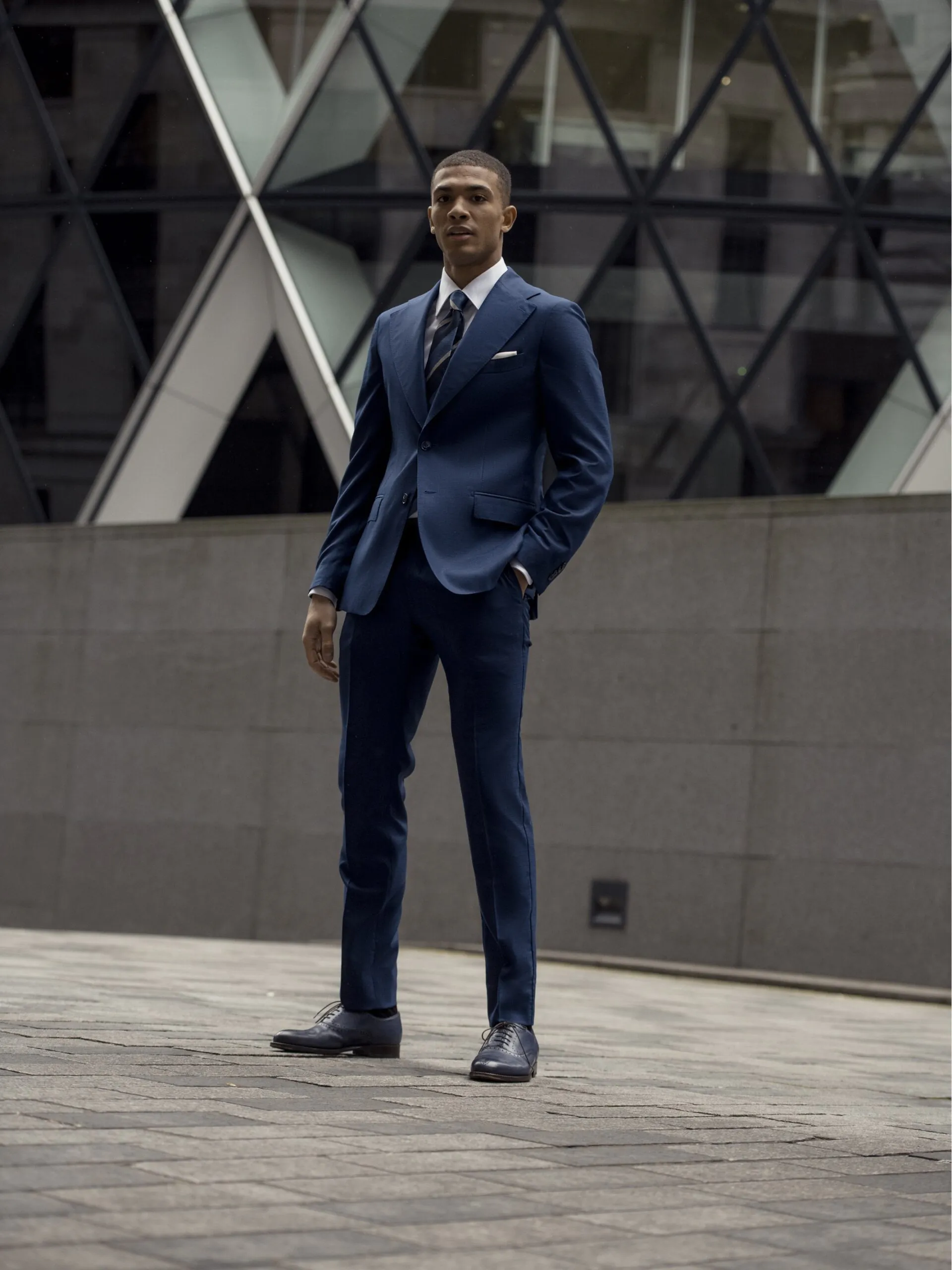 COSTUM DOUA PIESE BLEUMARIN TEXTURAT FIN, TAILORED FIT