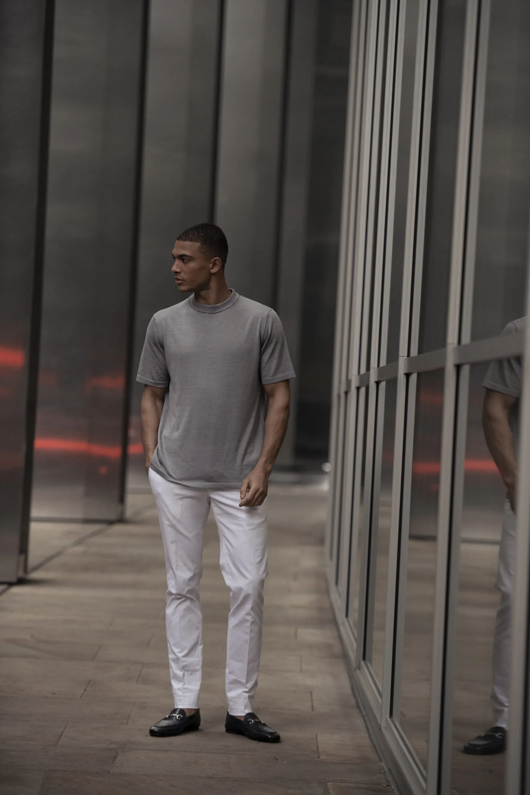 TRICOU GRI DIN MATASE NATURALA SI LANA MERINO