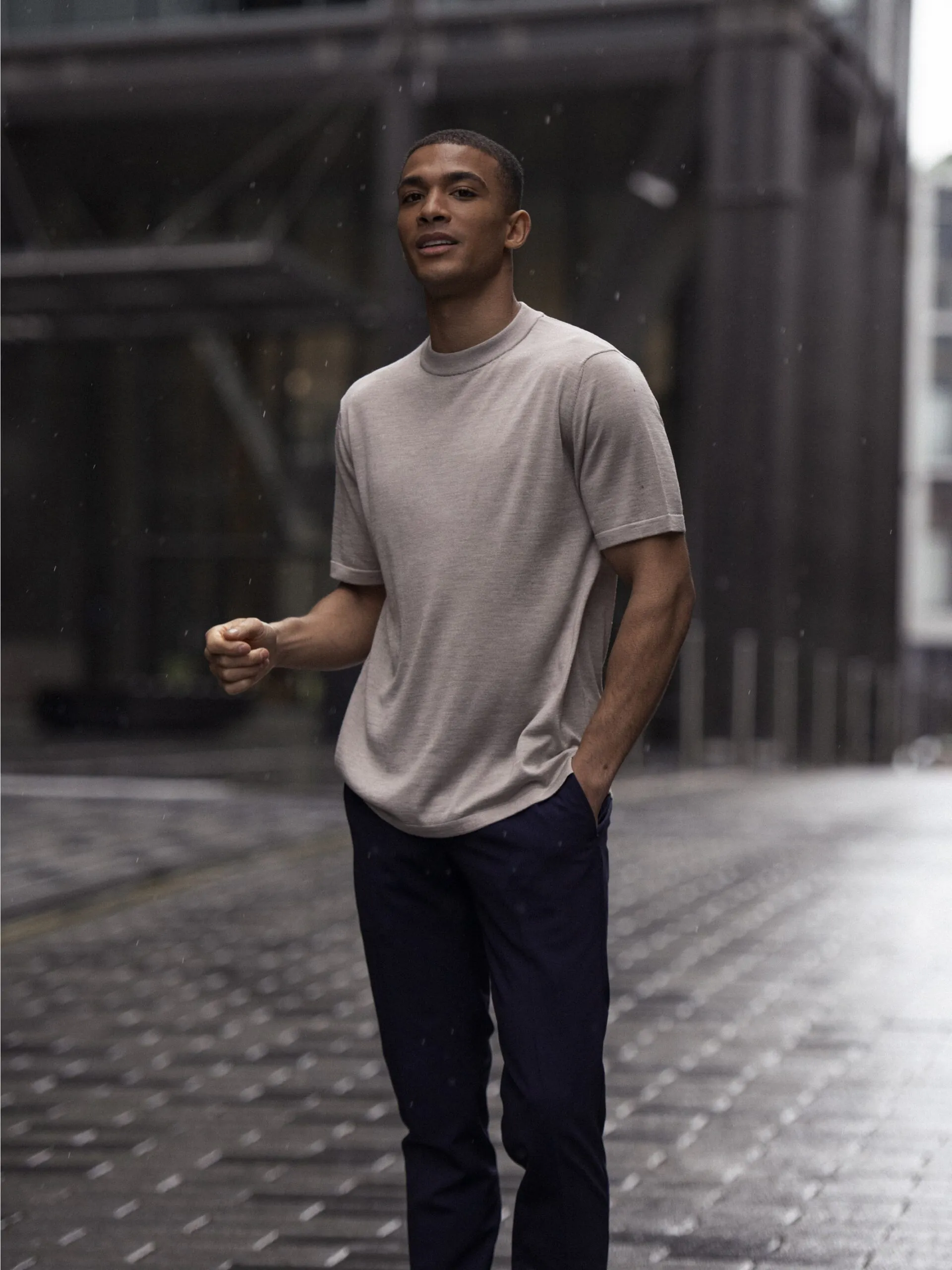 TRICOU BEIGE DIN MATASE NATURALA SI LANA MERINO