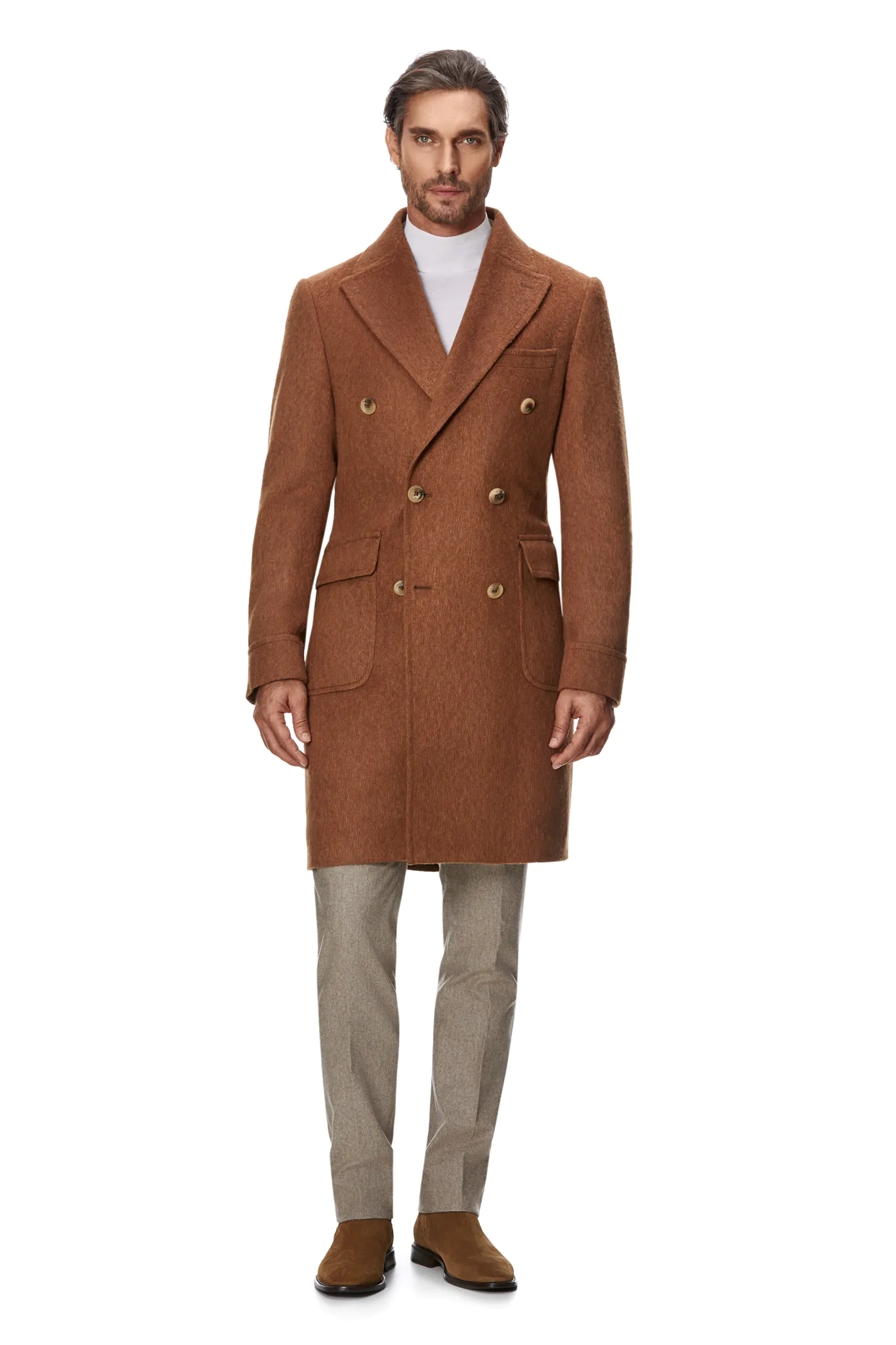 PALTON CAMEL DIN PAR DE CAMILA