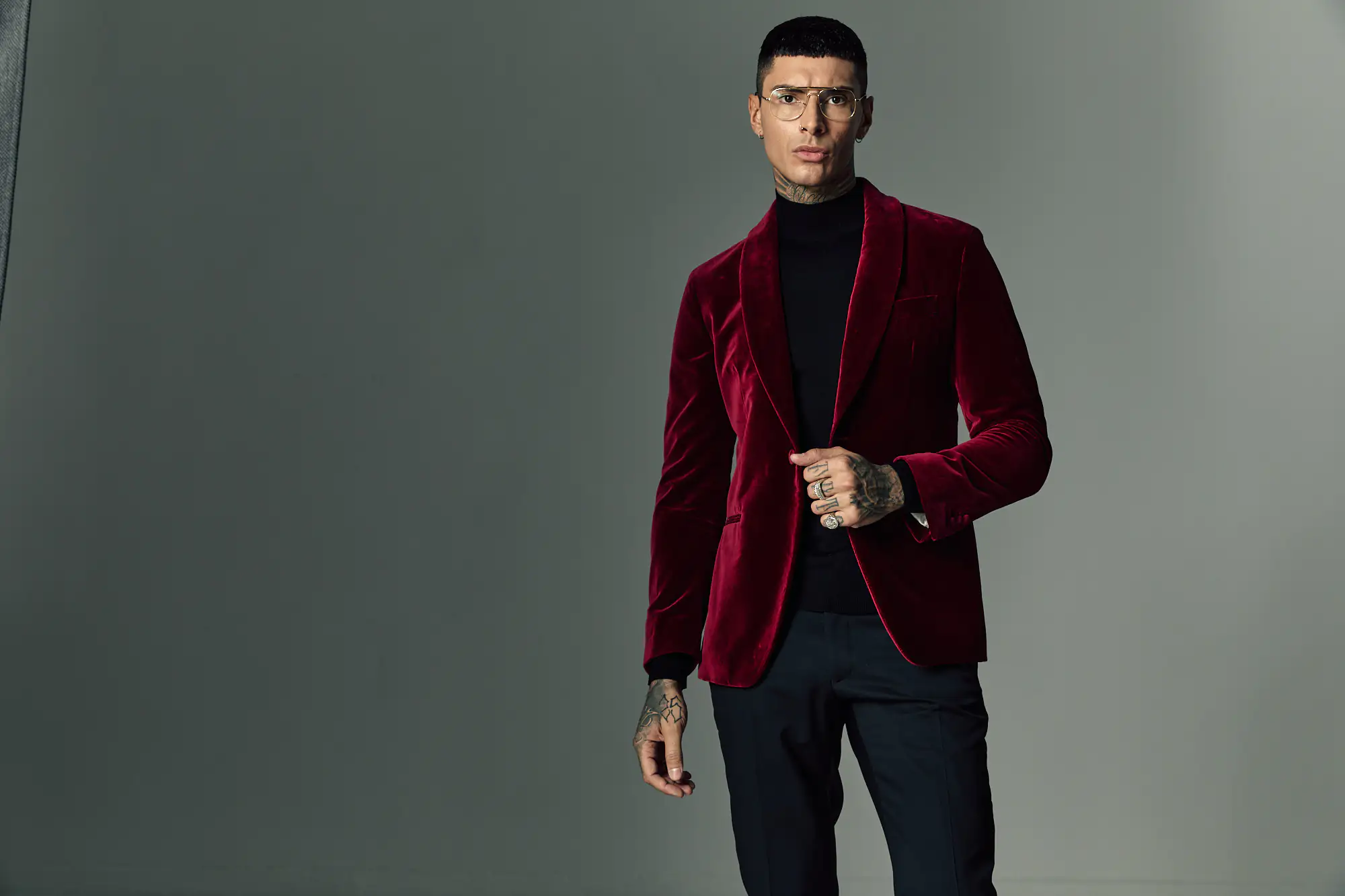 SACOU ROSU DIN CATIFEA